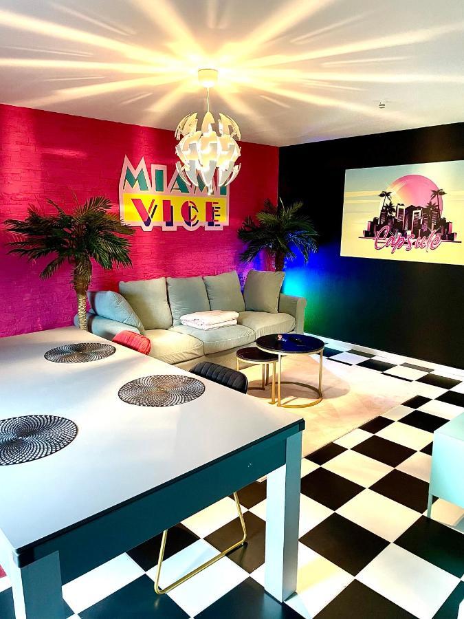 Capsule Miami Vice - Jacuzzi - Billard - Ecran Cinema & Netflix - Ping-Pong - Nintendo & Jeux- Liévin Zewnętrze zdjęcie